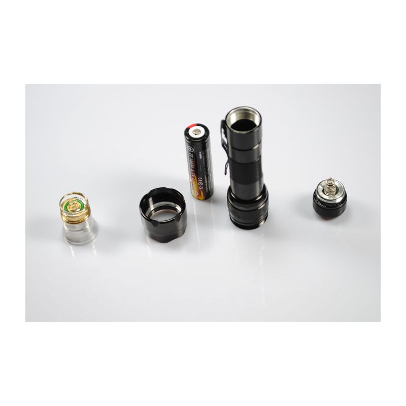 Ultrafire WF-502B T6 LED lommelykt 1200 lumens høy lysstyrke fem moduser robust svart aluminiumsdeksel