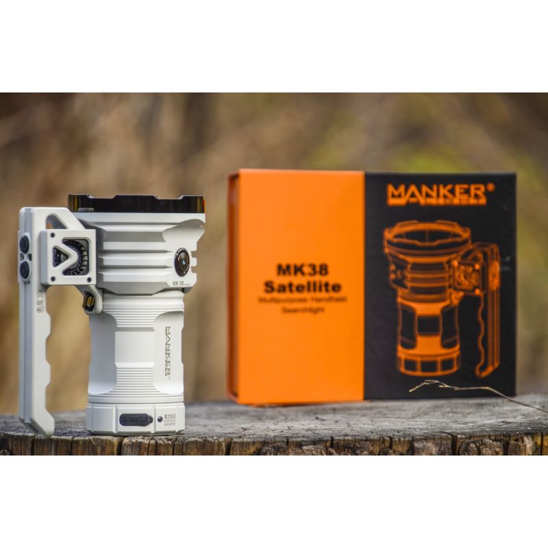 Manker MK38 LED-lommelykt 8x XHP70.2 41500 lumen for utendørs lys avansert digital optikk for profesjonell bruk