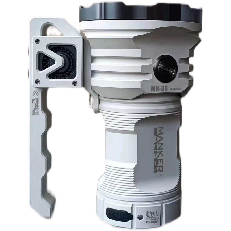 Manker MK38 LED-lommelykt 8x XHP70.2 41500 lumen for utendørs lys avansert digital optikk for profesjonell bruk