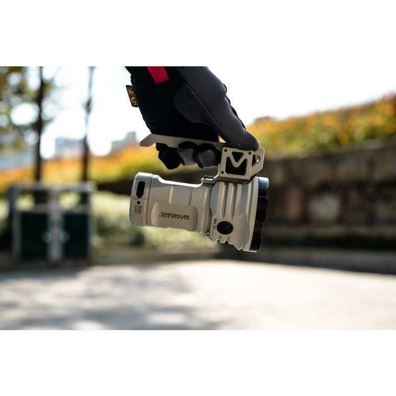 Manker MK38 LED-lommelykt 8x XHP70.2 41500 lumen for utendørs lys avansert digital optikk for profesjonell bruk