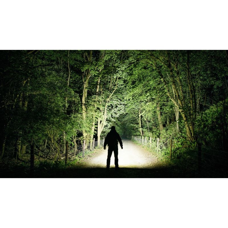 NITECORE EDC37 8000LM USB-C Lommelykt | Kompakt, Kraftig EDC til Utendørs Eventyr