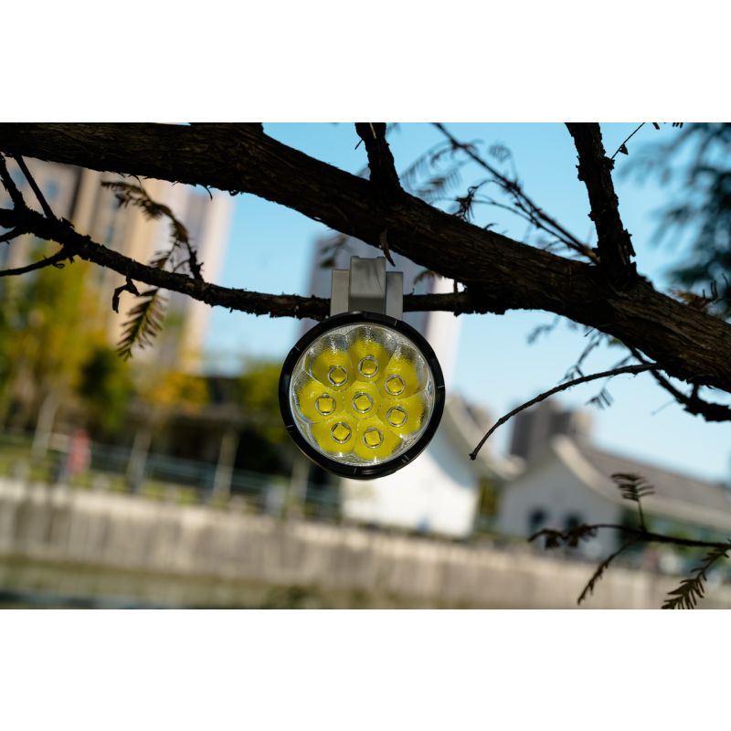 Manker MK38 LED-lommelykt 8x XHP70.2 41500 lumen for utendørs lys avansert digital optikk for profesjonell bruk