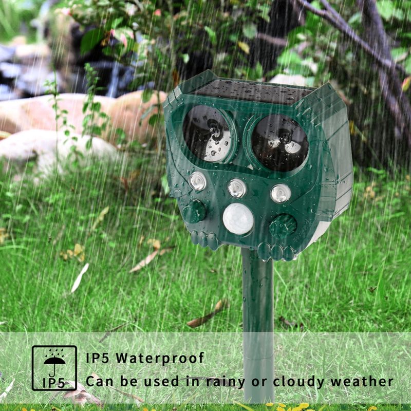 Solcelledrevet ultralyd dyrefjerner for hagesikkerhet IP44 vanntett og øko-vennlig utendørsbeskyttelse