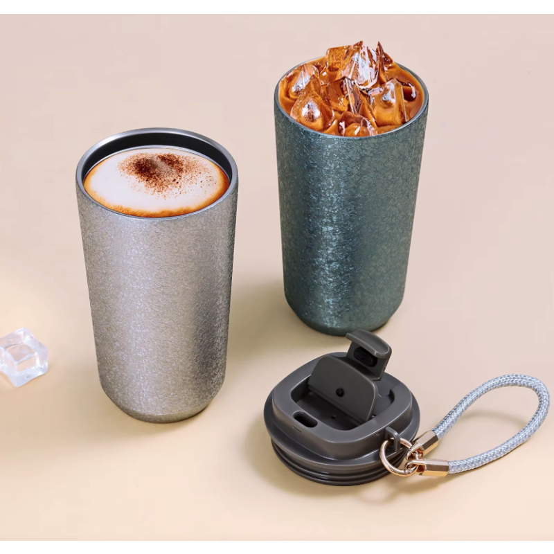 Titan Kaffekopp – Bærbar & lekkasjesikker utendørs reisekopp – Isolert og lettvekt