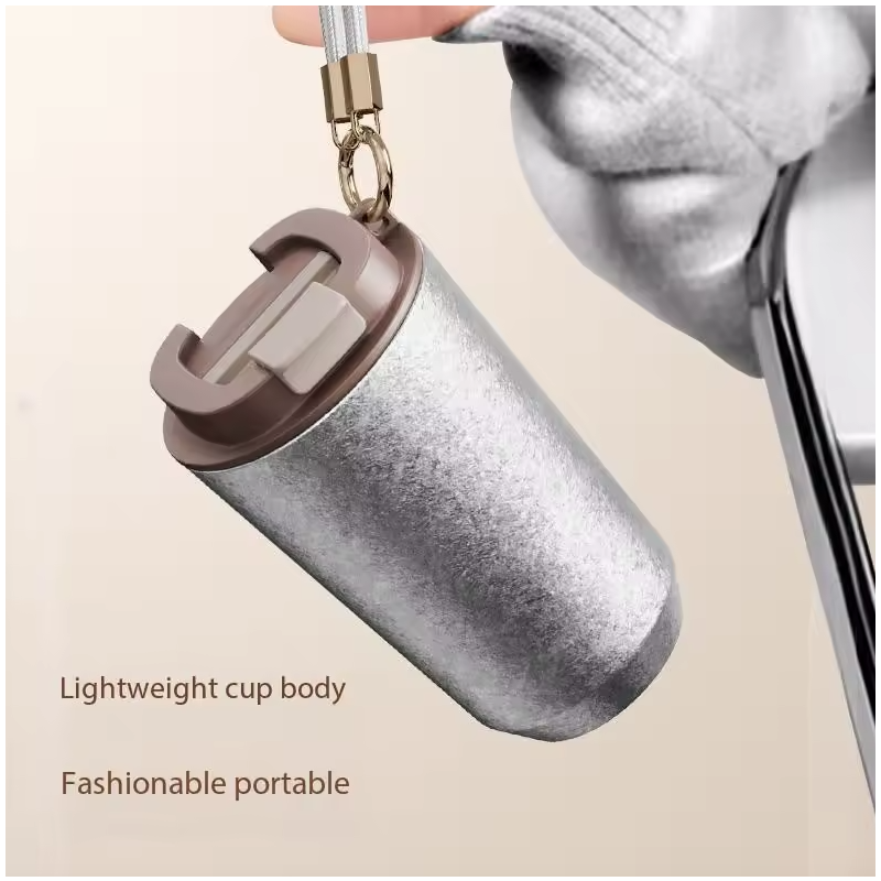 Titan Kaffekopp – Bærbar & lekkasjesikker utendørs reisekopp – Isolert og lettvekt