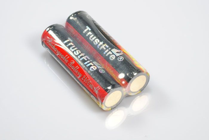 Trustfire 18650 2400mAh oppladbart batteri høy kapasitet miljøvennlig PCB-beskyttelse lang levetid lommelykter