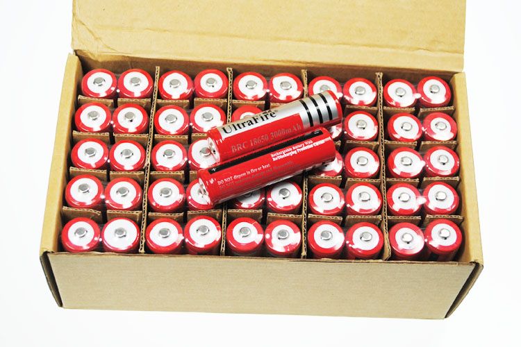 UltraFire BRC 3000mAh 3.7V Li-ion oppladbart batteri med langvarig kraft for lommelykter og kameraer