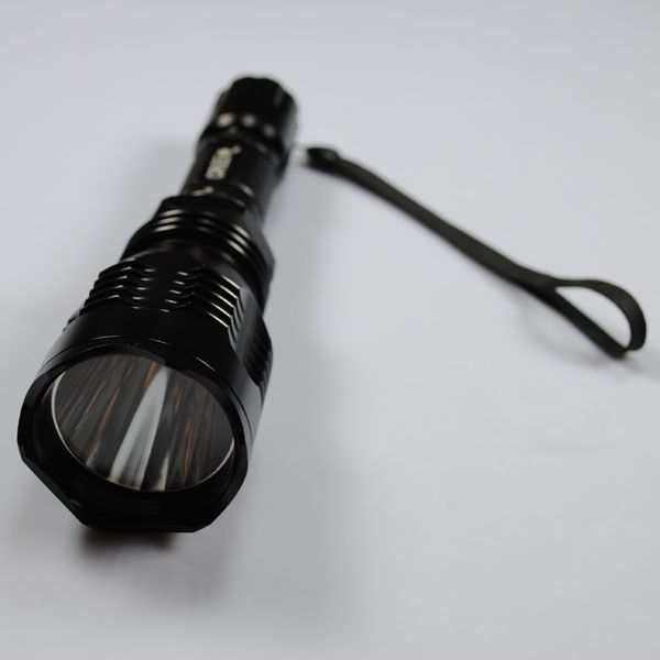 UniqueFire HS-802 Rødt lys lang rekkevidde LED-lommelykt for camping, fotturer, dyrelivsobservasjon 500 meters stråle