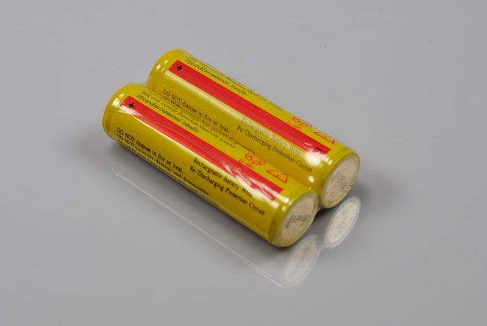 UltraFire BRC 18650 Høykapasitets oppladbart Li-ion batteripar for lommelykter og kameraer 3600mAh