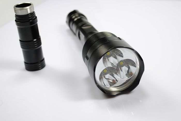 TrustFire TR-3T6 3x T6 LED taktisk lommelykt 3800 lumen lettvekt oppladbar for utendørseventyr