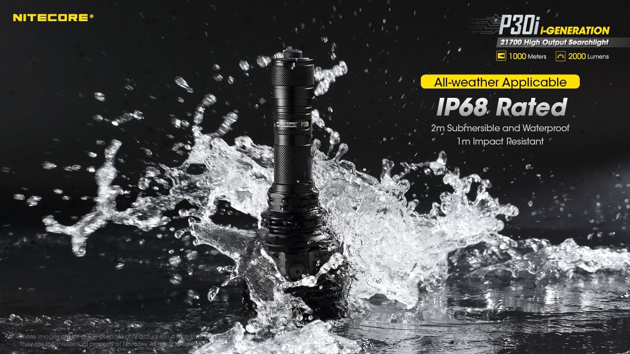 Utforsk Nitecore P30i taktisk lommelykt XHP35 HI LED 2000 lumen med 1000 meters stråle, robust utendørsbelysning