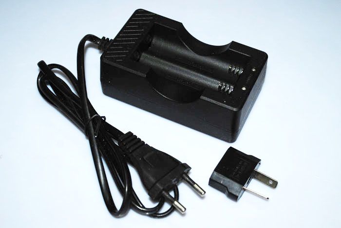 OEM-lader hurtigladeløsning 18650-batterier dobbel utgang universell spenning kompakt teknisk tilbehør