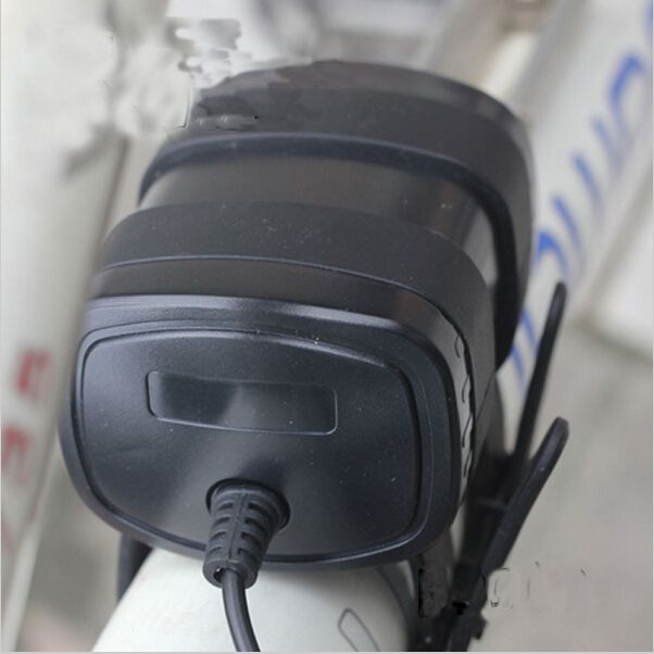 Oppladbart 8.4V 8000mAh Li-ion batteripakke vanntett sykkellys- hodelykt batteri for nattlige eventyr