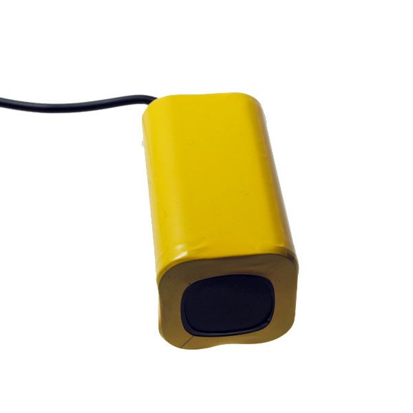 Skruefest grensesnitt 8.4V 4x18650 8800mAh LED sykkel forlys UltraFire vanntett sykkelbatteri