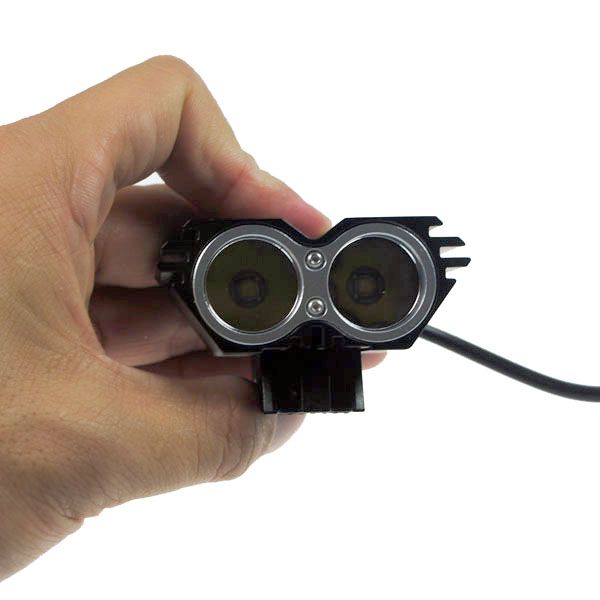 SolarStorm X2 LED sykkellys 2000 lumen justerbare moduser vanntett frontlys for terrengsykling og pendling