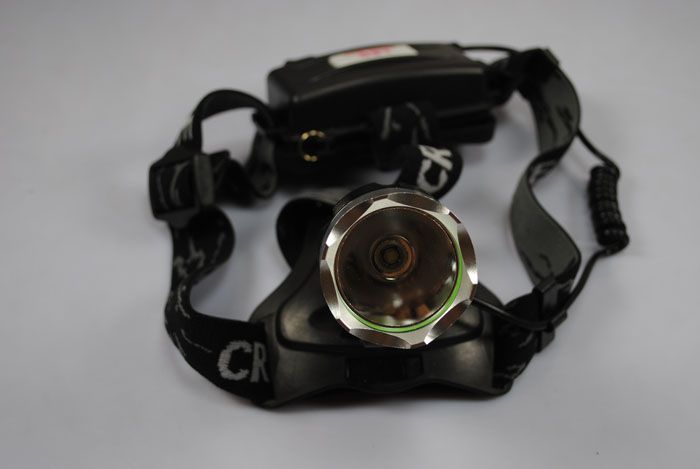 UltraFire A1 1200 lumen Høyeffekts T6 LED-hodelykt med 3 moduser, lett og vanntett for utendørs